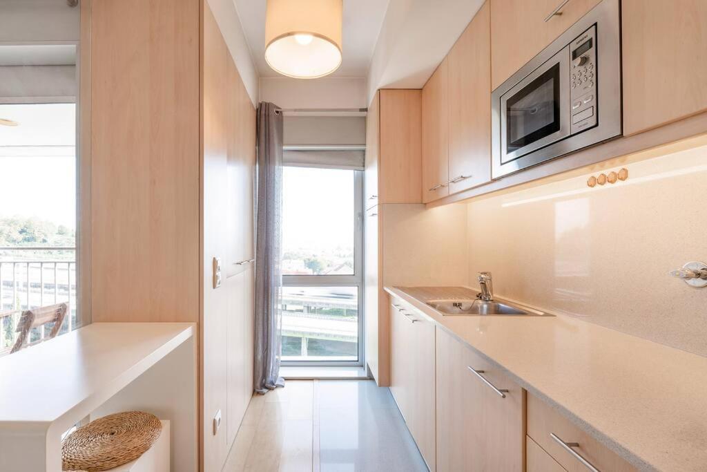 Viva Stadium Residence Studios Порто Екстериор снимка