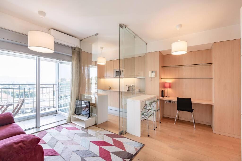 Viva Stadium Residence Studios Порто Екстериор снимка