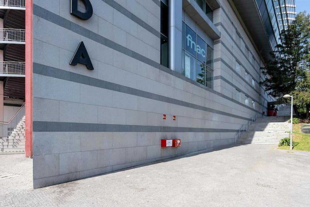 Viva Stadium Residence Studios Порто Екстериор снимка