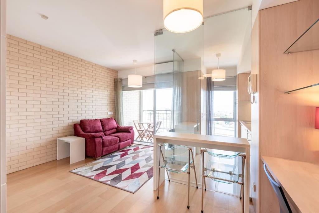Viva Stadium Residence Studios Порто Екстериор снимка